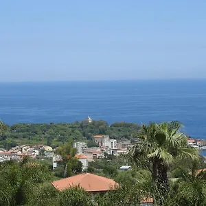 Appartement Mansarda Sul Mare Dei Ciclopi, Aci Trezza